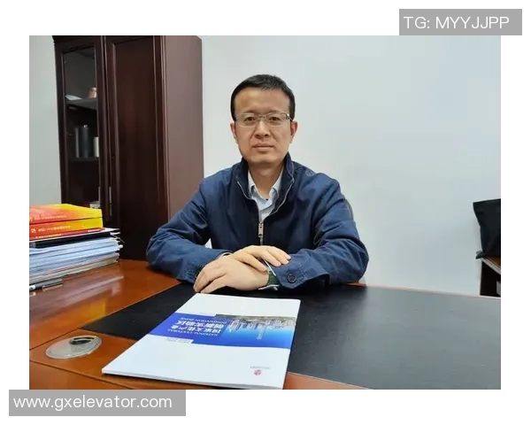 李强专访:从青涩少年到羽毛球冠军的奋斗与成长之路